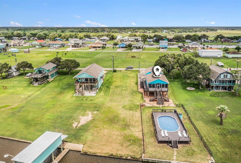 Fabulous waterfront lot in Caney Creek Haven