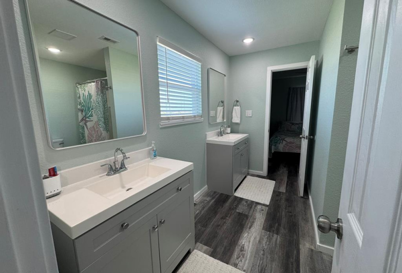 Third bedroom with ceiling fan.