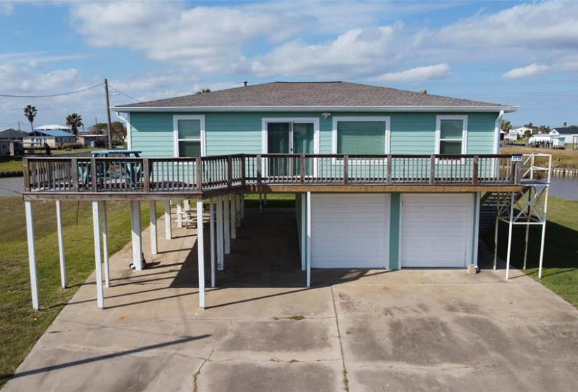 Welcome home to 1118 Dolphin Way/CR 204!