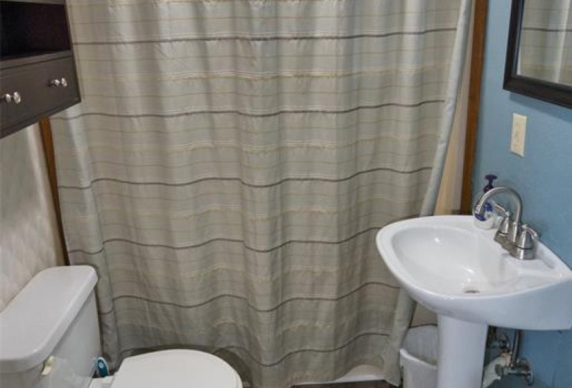Upstairs Bathroom