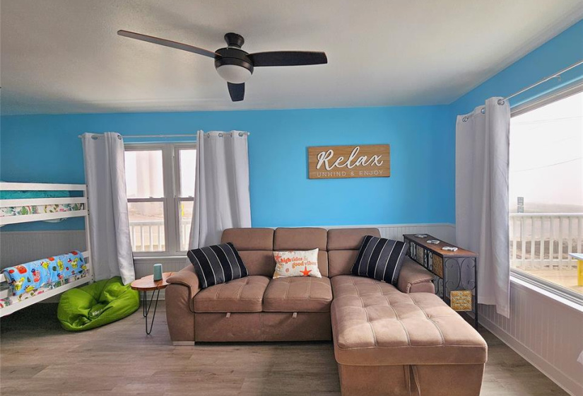 Flex Room / 3rd Bedroom