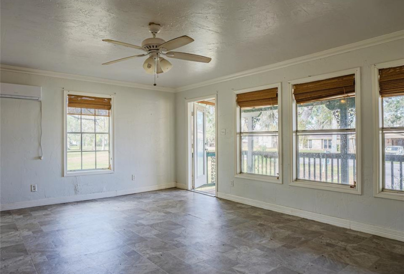 Living area.