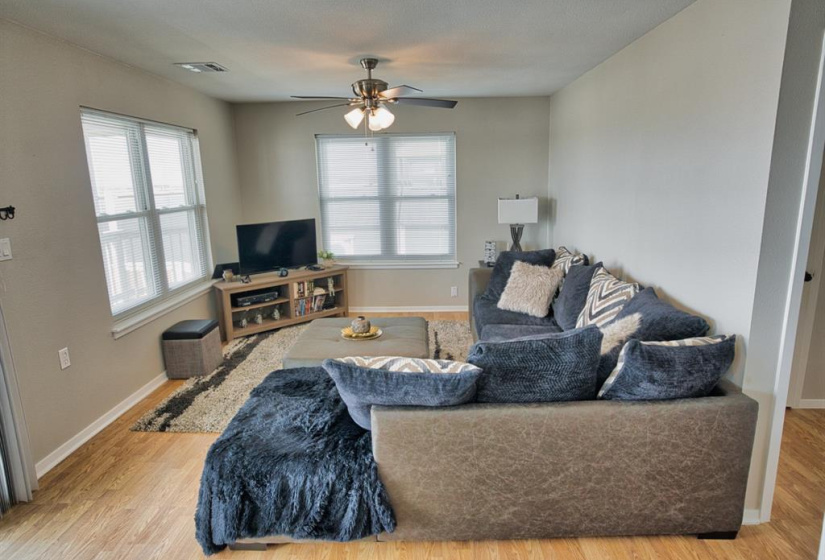 Upper-Level Livingroom