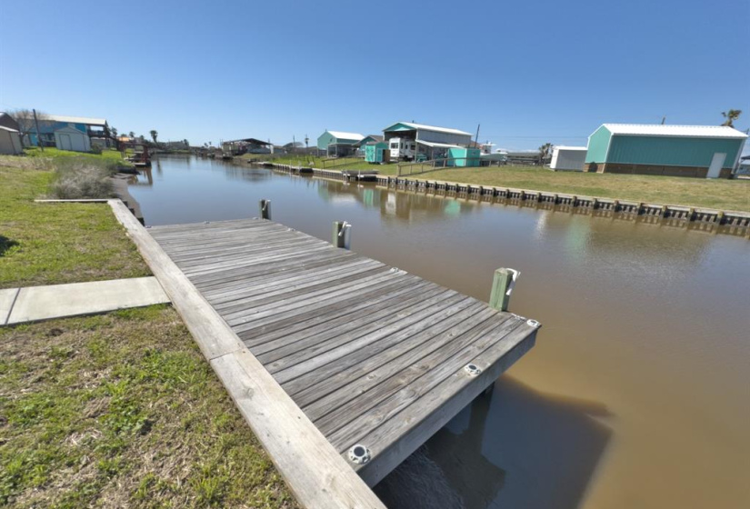 Enjoy Your Canal View And Fishing Off Your Own Pier