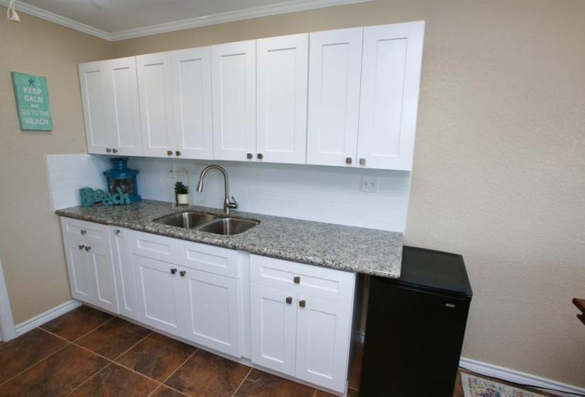 The Kitchenette is perfect for the Guest House!!